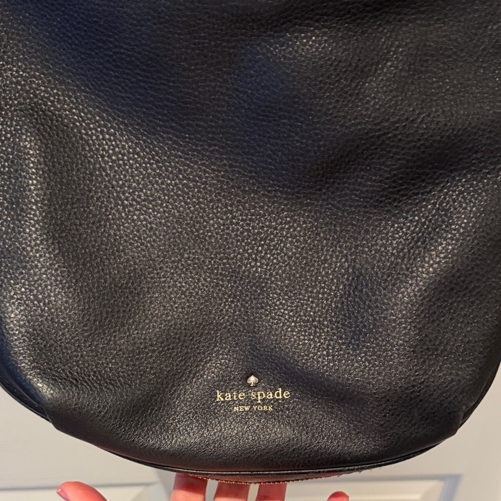 Kate Spade Black expandable leather  Handbag